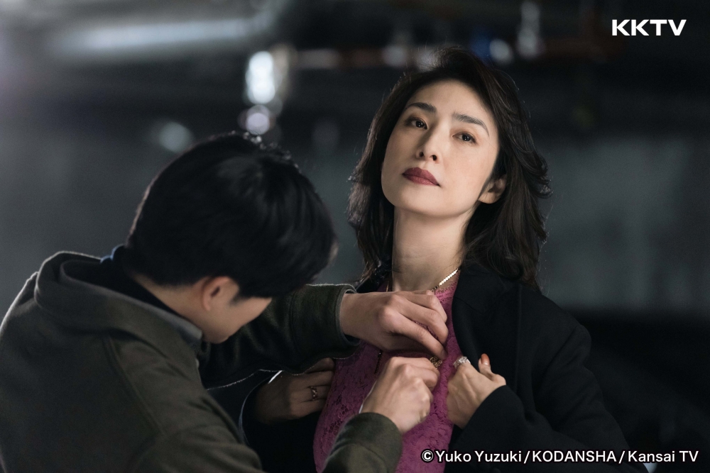 KKTV 跟播日劇《絕對不可能 -偵探・上水流涼子的解析-》天海祐希飾演因故失去律師資格的偵探